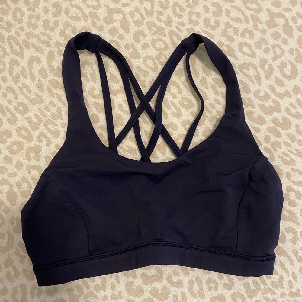 Lululemon Free to be Serene Bra